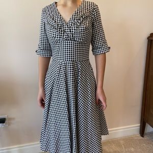 Unique Vintage houndstooth dress
